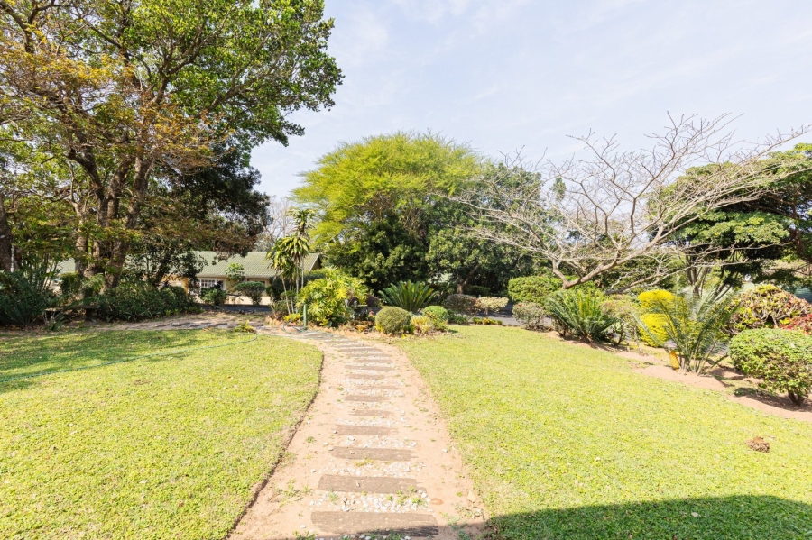 3 Bedroom Property for Sale in Umtentweni KwaZulu-Natal