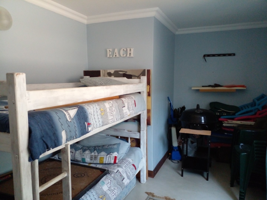 5 Bedroom Property for Sale in Palm Beach KwaZulu-Natal