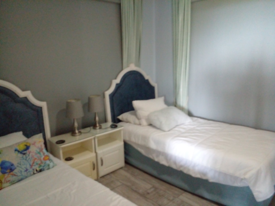 5 Bedroom Property for Sale in Palm Beach KwaZulu-Natal