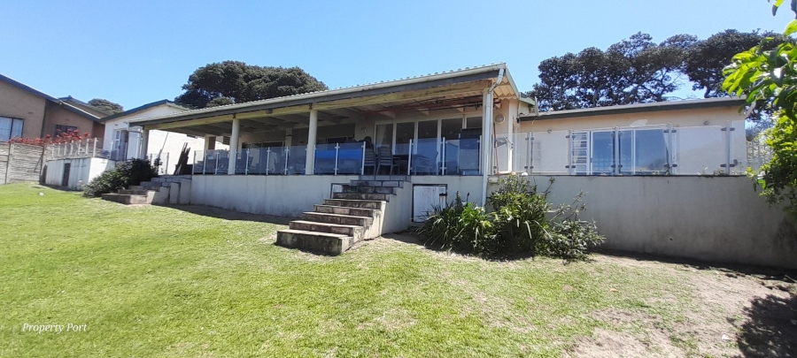 4 Bedroom Property for Sale in Southport KwaZulu-Natal