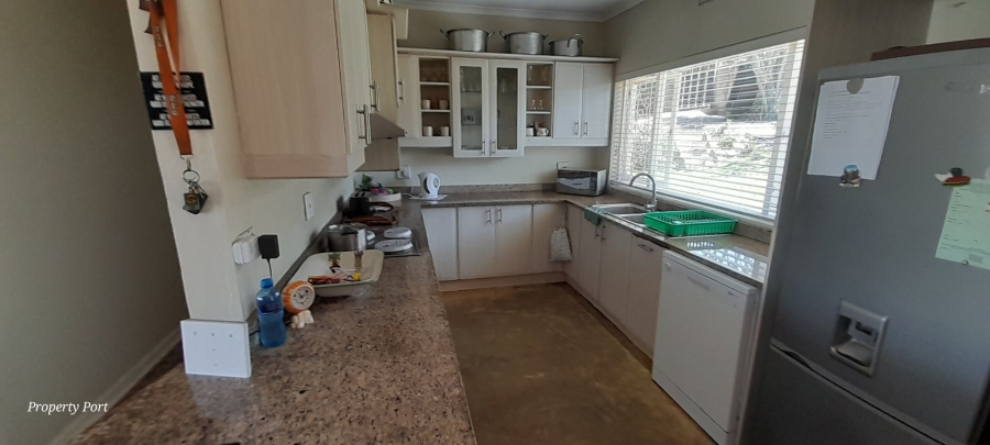 4 Bedroom Property for Sale in Southport KwaZulu-Natal