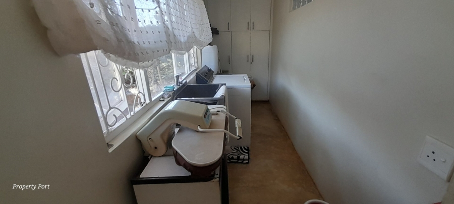4 Bedroom Property for Sale in Southport KwaZulu-Natal