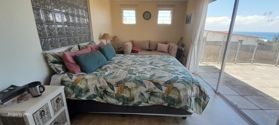 4 Bedroom Property for Sale in Southport KwaZulu-Natal