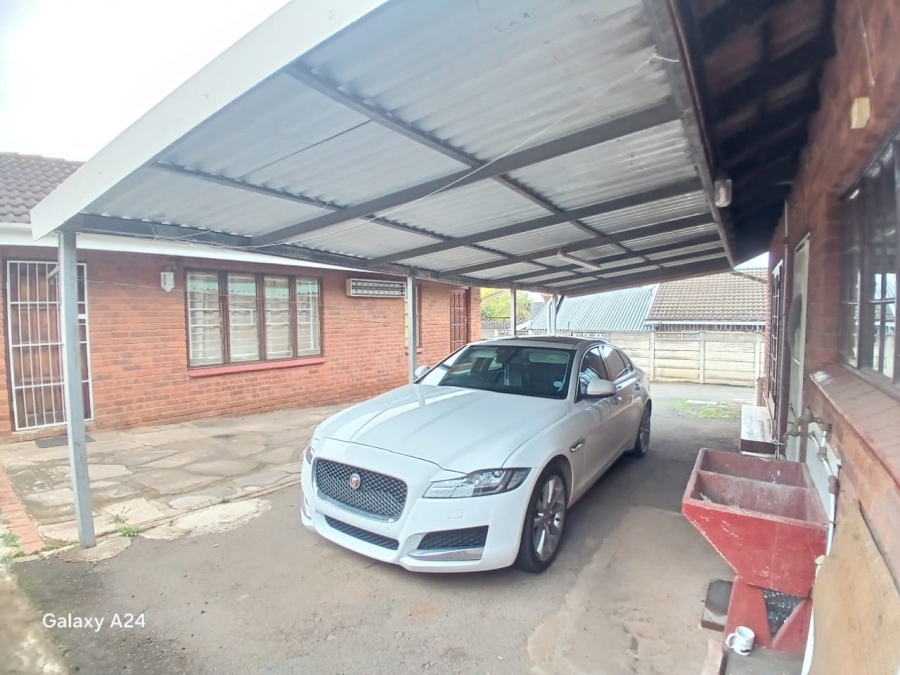 4 Bedroom Property for Sale in Allandale KwaZulu-Natal