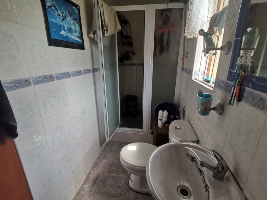 7 Bedroom Property for Sale in Margate KwaZulu-Natal