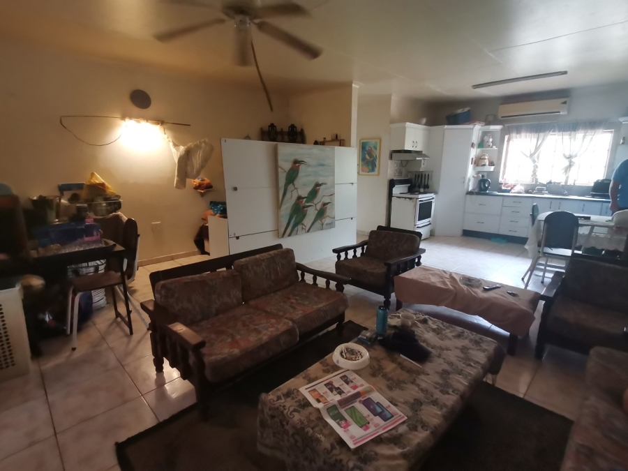 7 Bedroom Property for Sale in Margate KwaZulu-Natal