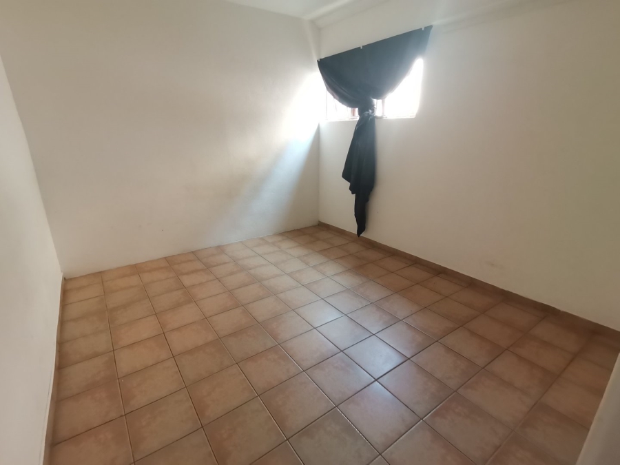 7 Bedroom Property for Sale in Margate KwaZulu-Natal