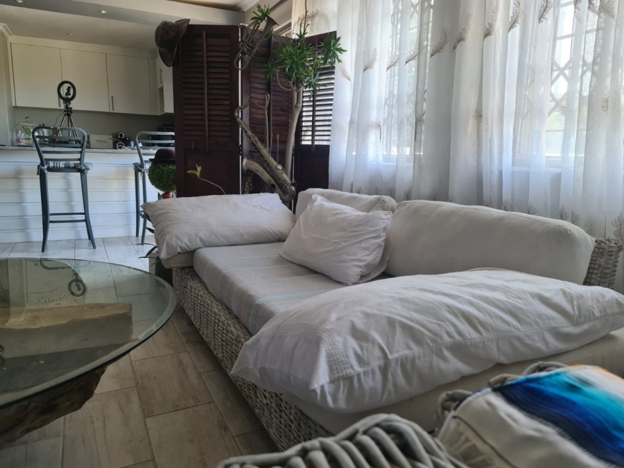2 Bedroom Property for Sale in Deepdale KwaZulu-Natal