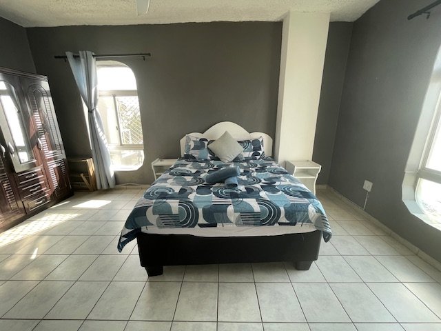 2 Bedroom Property for Sale in Margate Beach KwaZulu-Natal