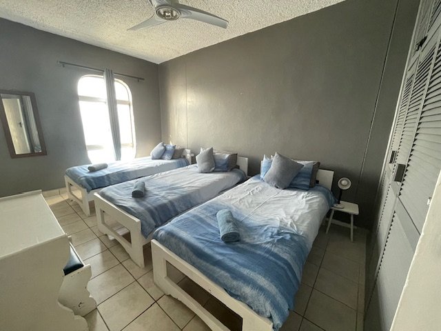 2 Bedroom Property for Sale in Margate Beach KwaZulu-Natal