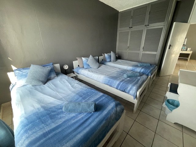 2 Bedroom Property for Sale in Margate Beach KwaZulu-Natal