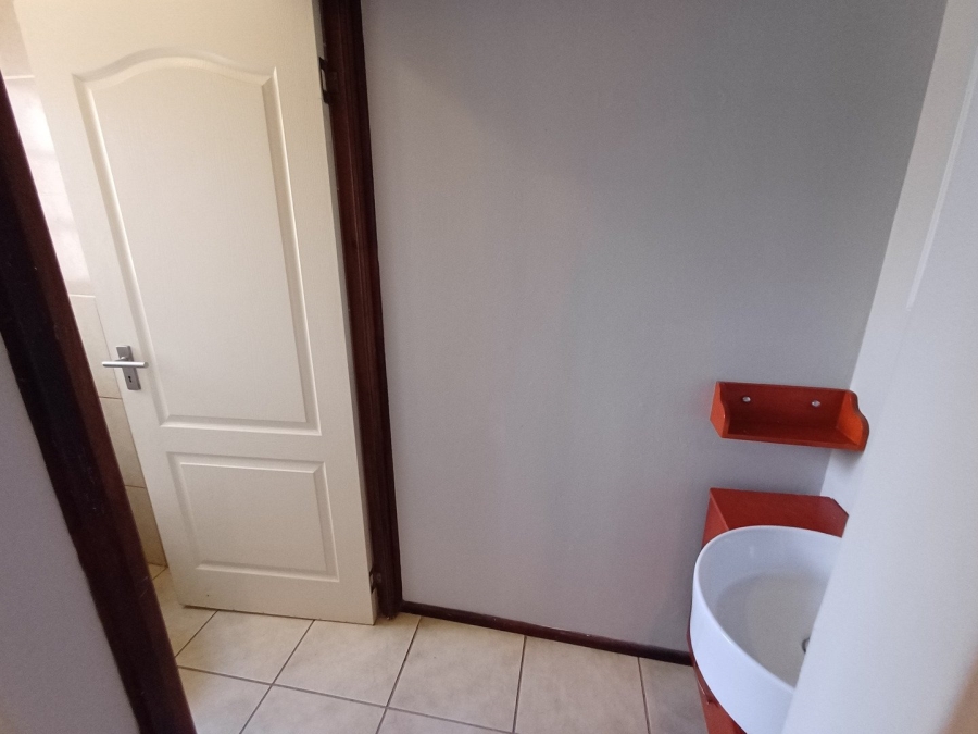 3 Bedroom Property for Sale in Margate KwaZulu-Natal