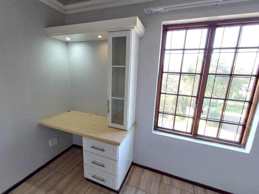 3 Bedroom Property for Sale in Margate KwaZulu-Natal