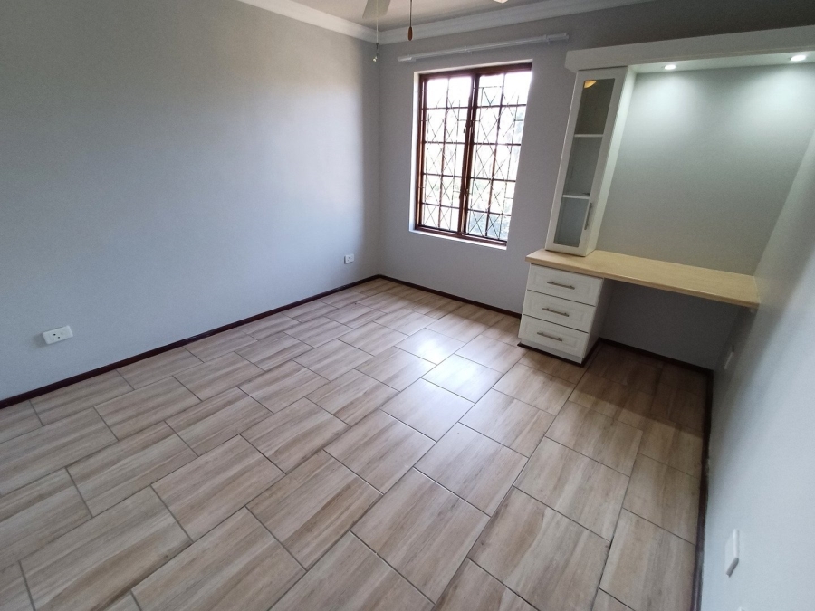 3 Bedroom Property for Sale in Margate KwaZulu-Natal