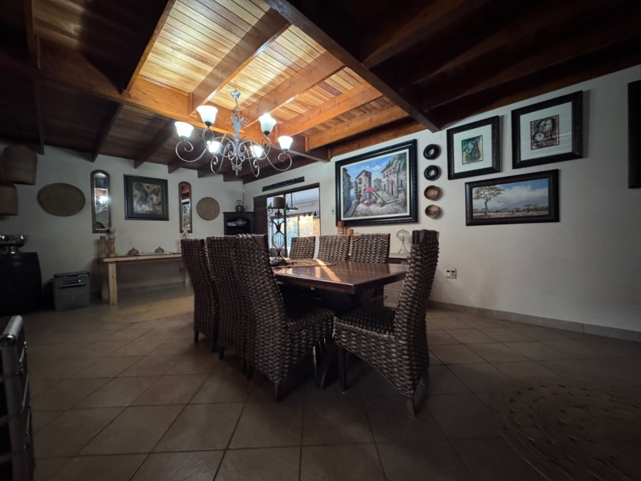 7 Bedroom Property for Sale in Pioneer Park KwaZulu-Natal