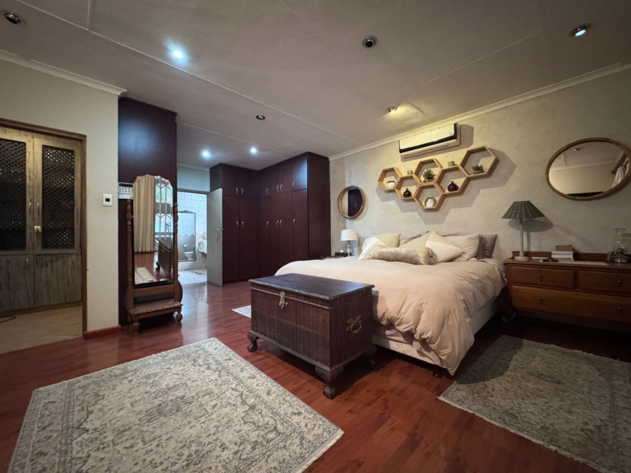 7 Bedroom Property for Sale in Pioneer Park KwaZulu-Natal