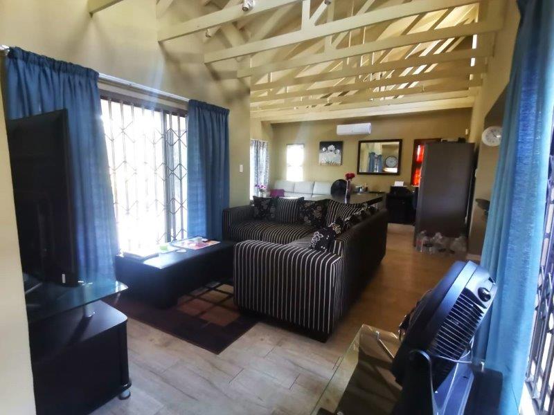 3 Bedroom Property for Sale in Uvongo KwaZulu-Natal