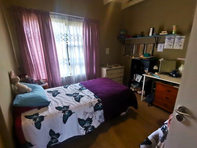 3 Bedroom Property for Sale in Uvongo KwaZulu-Natal