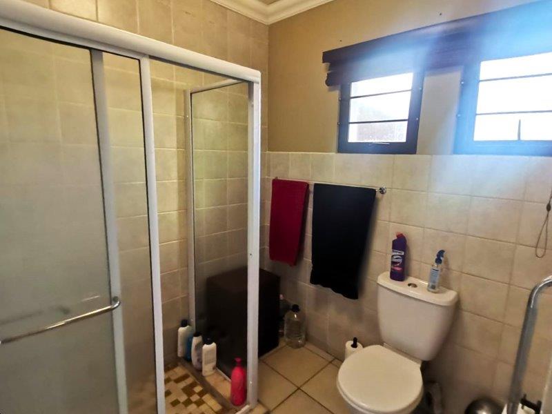 3 Bedroom Property for Sale in Uvongo KwaZulu-Natal