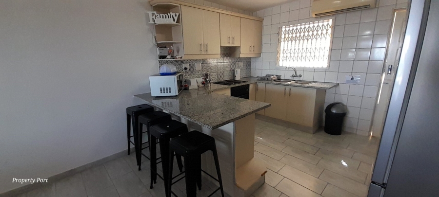 2 Bedroom Property for Sale in Margate KwaZulu-Natal