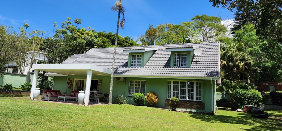 4 Bedroom Property for Sale in Umtentweni KwaZulu-Natal