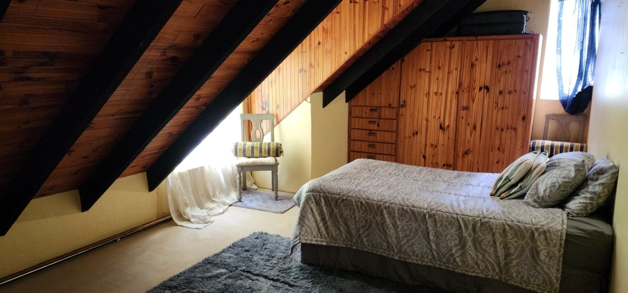 4 Bedroom Property for Sale in Umtentweni KwaZulu-Natal