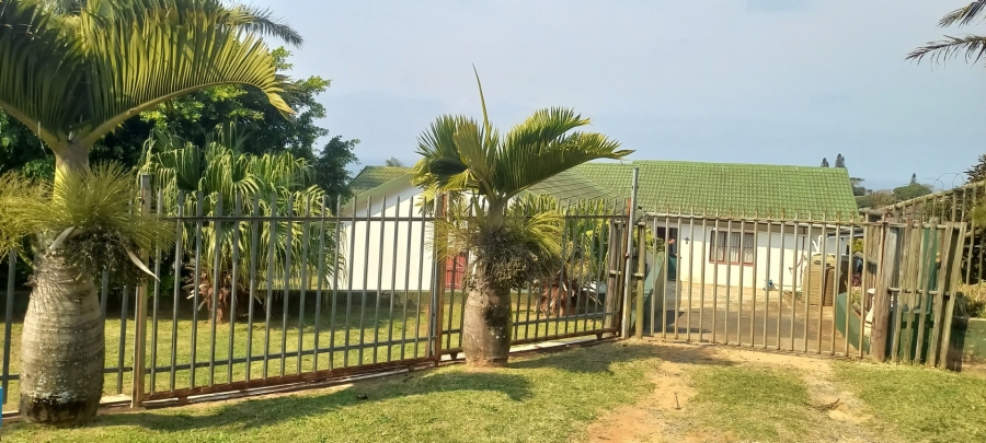 7 Bedroom Property for Sale in Hibberdene KwaZulu-Natal
