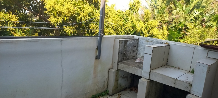 7 Bedroom Property for Sale in Hibberdene KwaZulu-Natal