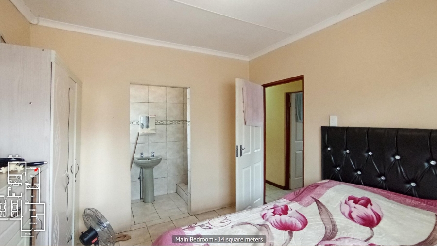 3 Bedroom Property for Sale in Lotusville KwaZulu-Natal