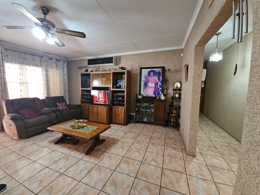 3 Bedroom Property for Sale in Lennoxton KwaZulu-Natal