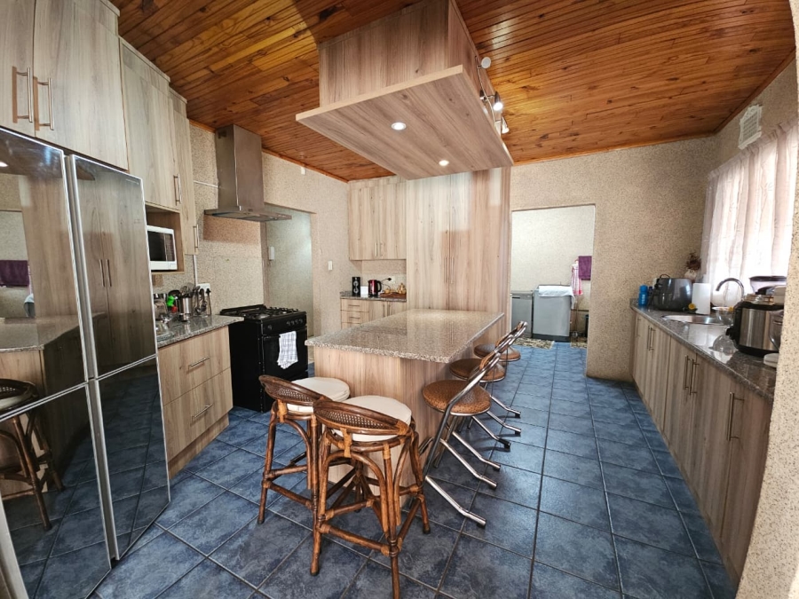 3 Bedroom Property for Sale in Lennoxton KwaZulu-Natal