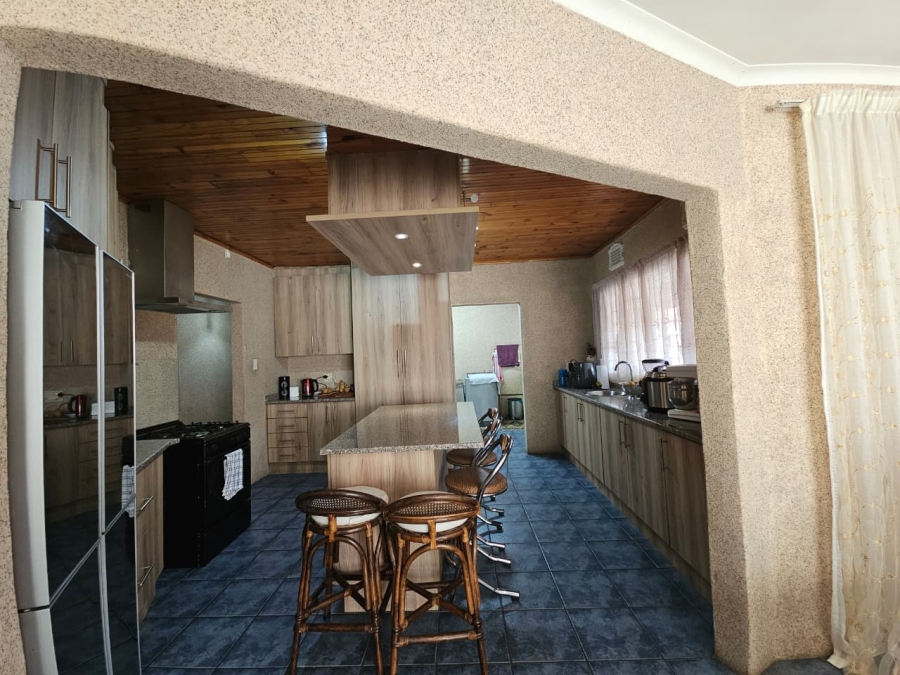 3 Bedroom Property for Sale in Lennoxton KwaZulu-Natal
