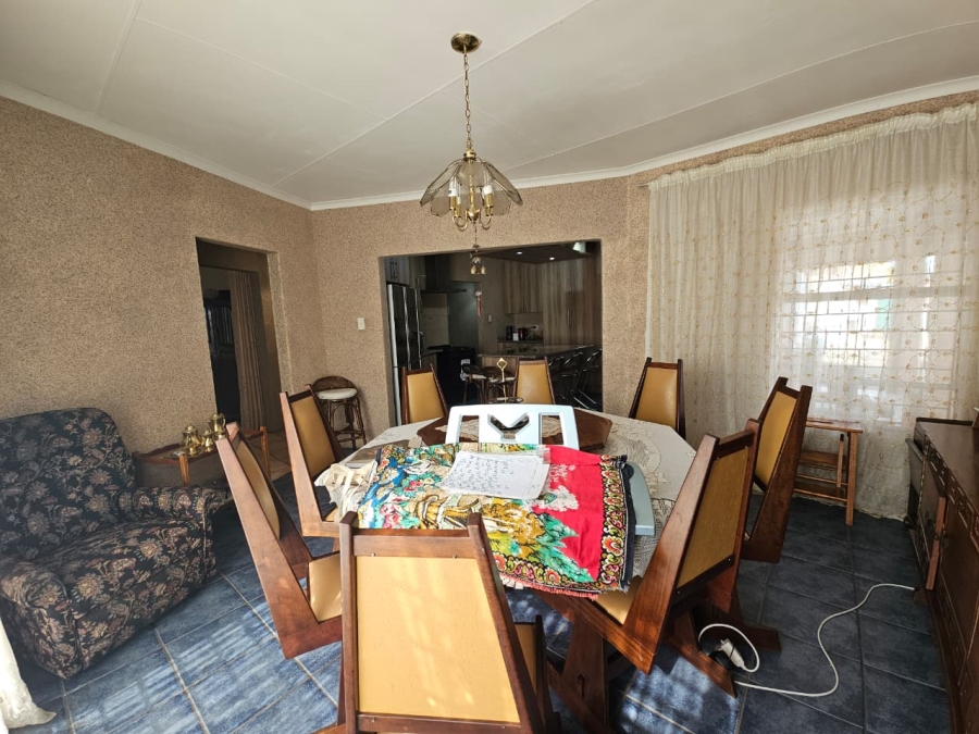 3 Bedroom Property for Sale in Lennoxton KwaZulu-Natal