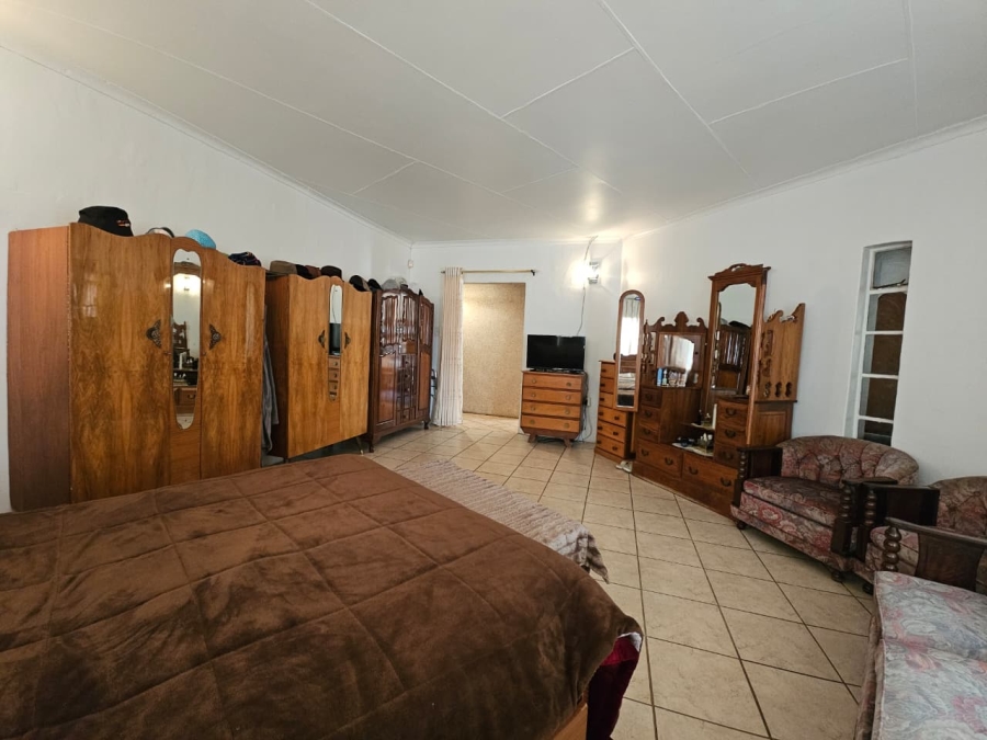 3 Bedroom Property for Sale in Lennoxton KwaZulu-Natal