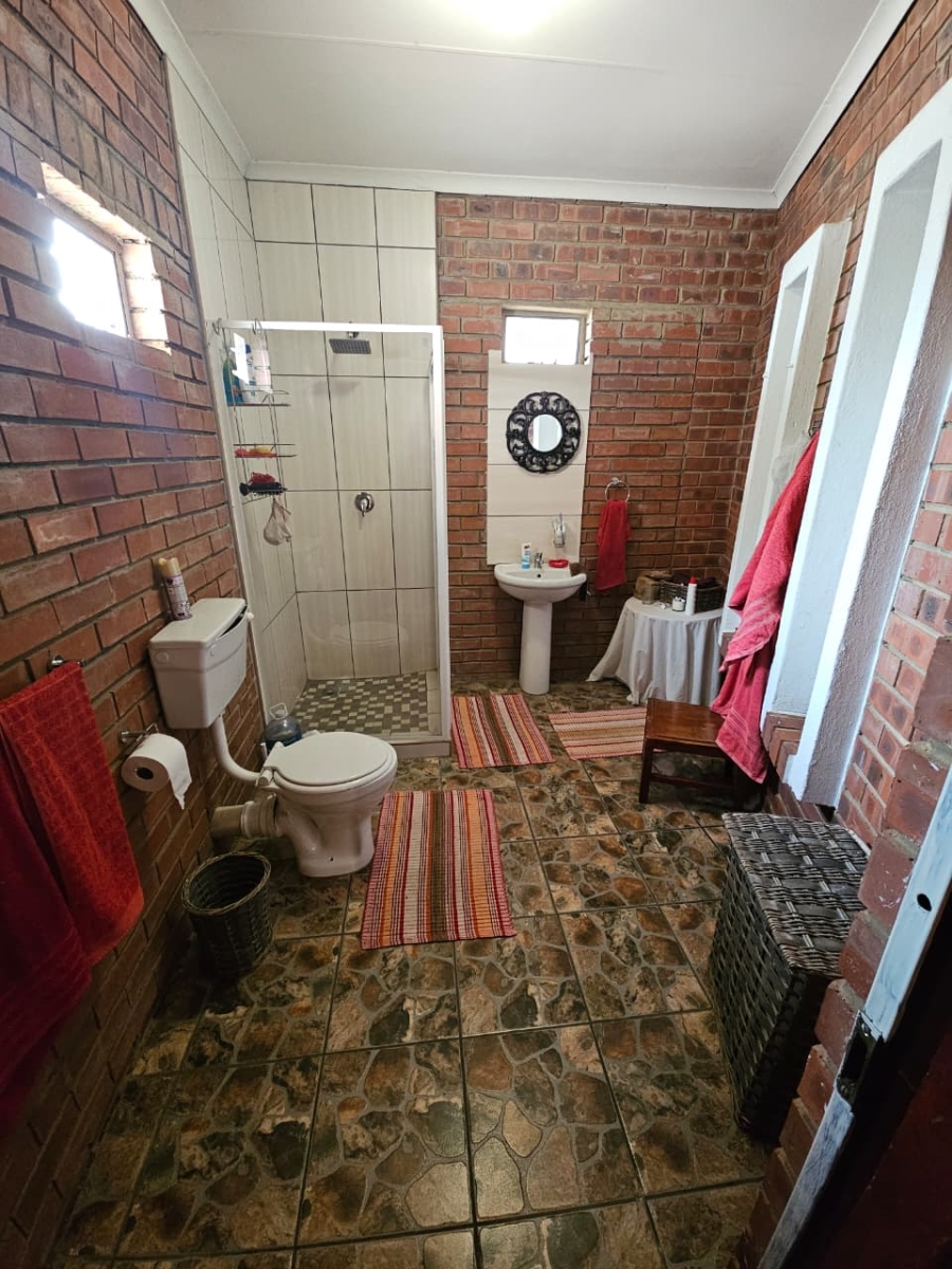 3 Bedroom Property for Sale in Lennoxton KwaZulu-Natal