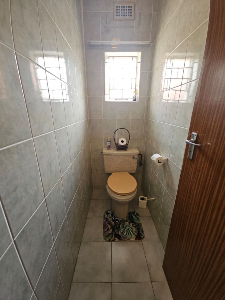 3 Bedroom Property for Sale in Lennoxton KwaZulu-Natal