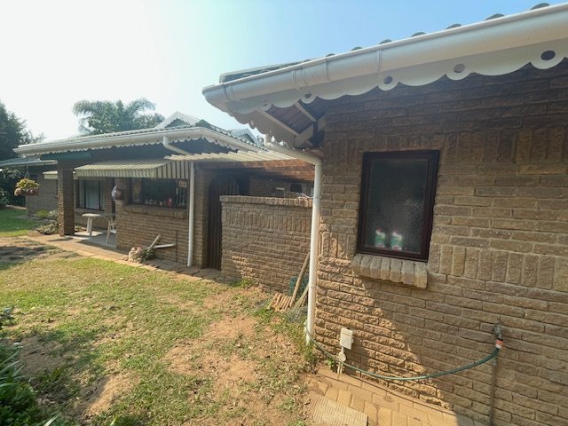 3 Bedroom Property for Sale in Umtentweni KwaZulu-Natal