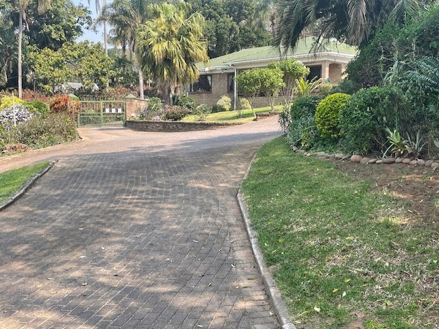 3 Bedroom Property for Sale in Umtentweni KwaZulu-Natal