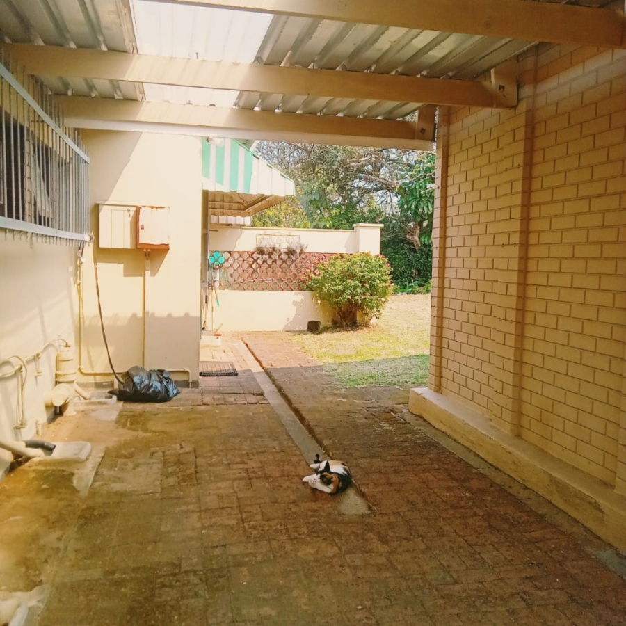 4 Bedroom Property for Sale in St Michaels On Sea KwaZulu-Natal