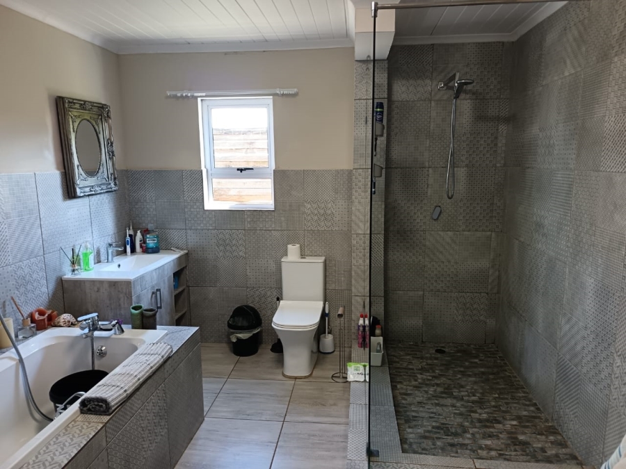 To Let 2 Bedroom Property for Rent in Howick North KwaZulu-Natal