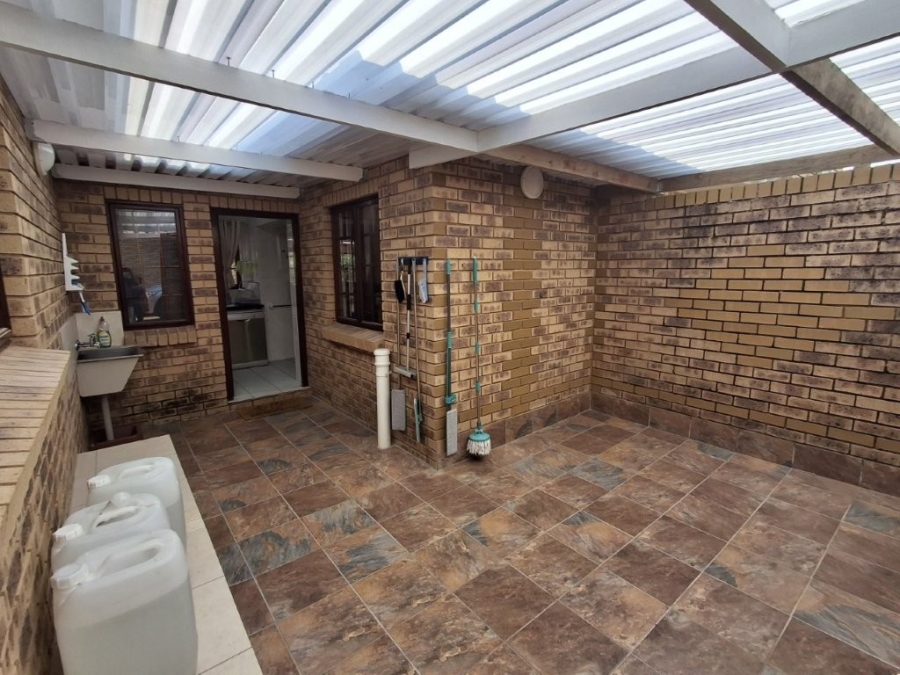 3 Bedroom Property for Sale in Marina Beach KwaZulu-Natal