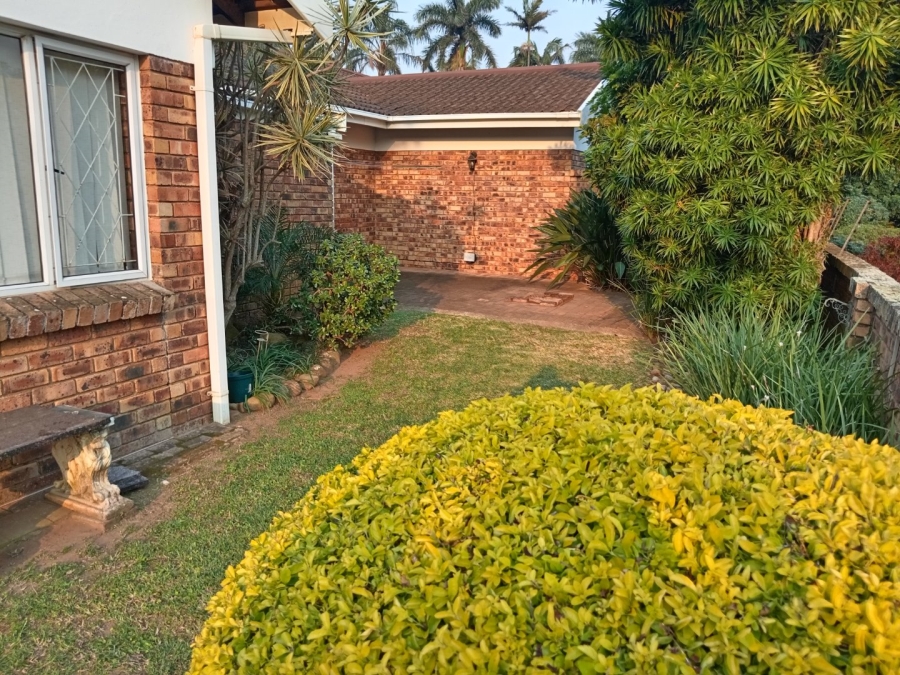 3 Bedroom Property for Sale in Uvongo KwaZulu-Natal