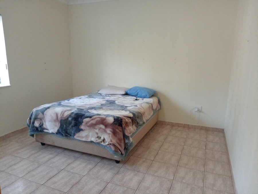 3 Bedroom Property for Sale in Uvongo KwaZulu-Natal