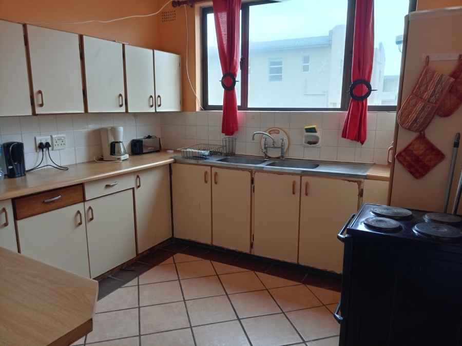 3 Bedroom Property for Sale in St Michaels On Sea KwaZulu-Natal