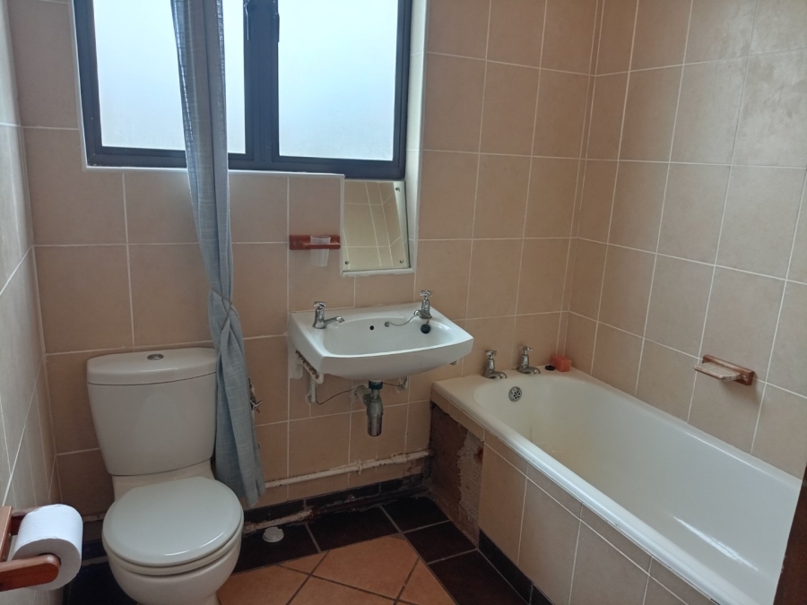 3 Bedroom Property for Sale in St Michaels On Sea KwaZulu-Natal
