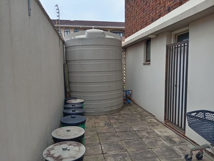 3 Bedroom Property for Sale in St Michaels On Sea KwaZulu-Natal