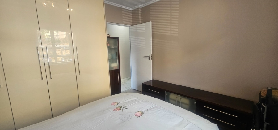 3 Bedroom Property for Sale in Sherwood KwaZulu-Natal