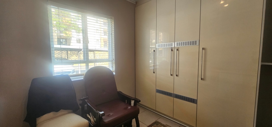 3 Bedroom Property for Sale in Sherwood KwaZulu-Natal