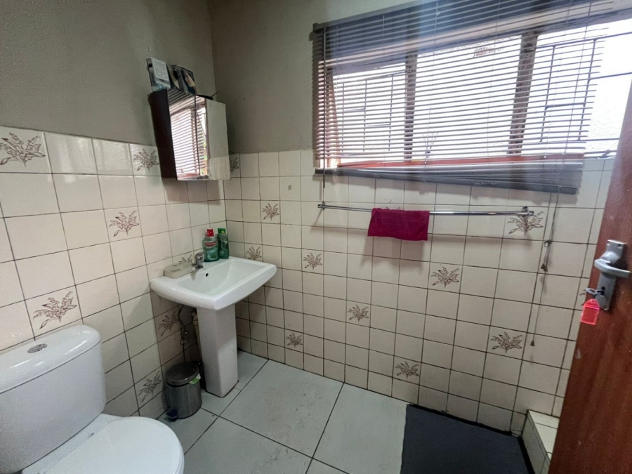 3 Bedroom Property for Sale in Lennoxton KwaZulu-Natal