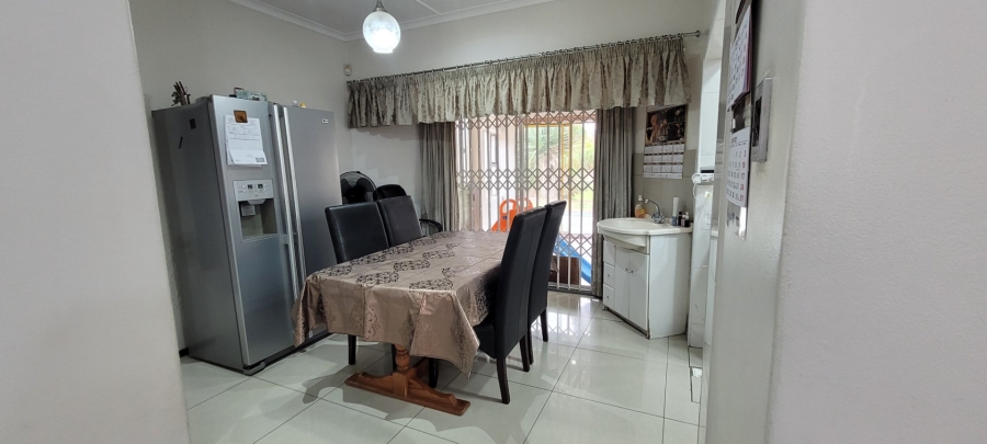 3 Bedroom Property for Sale in Oslo Beach KwaZulu-Natal